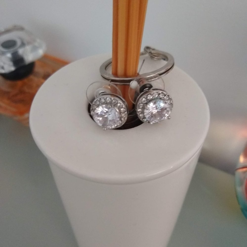 Bling Stone Studs